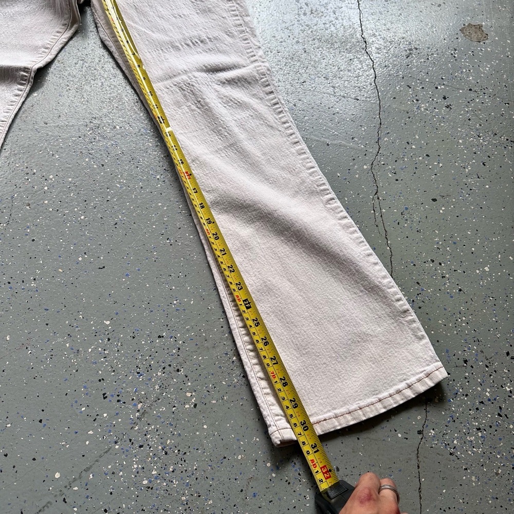 Levi's Jeans Womens Size 12M Off-White Cream Vintage Flared Wide Leg 515 Y2K - Picture 7 of 8